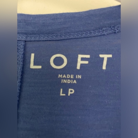 LOFT Blue Petite Everyday Crew Tee, Relaxed Short Sleeve T Shirt 100% Cotton - Picture 4 of 7